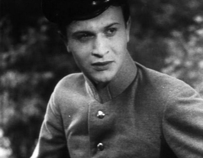    (1942)