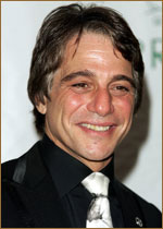   (Tony Danza) 