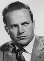   (Ralph Meeker) 