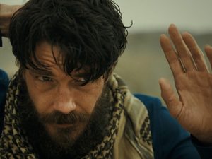 «Заложник»: Брокер пленный со взором горящим