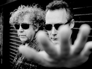  : 6     The Jesus and Mary Chain