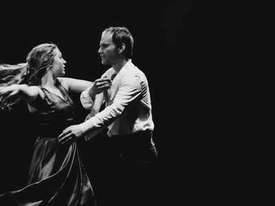  Dance