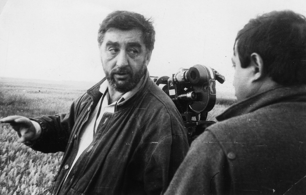 (1991)
