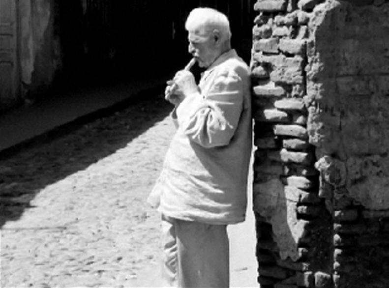  (1962)