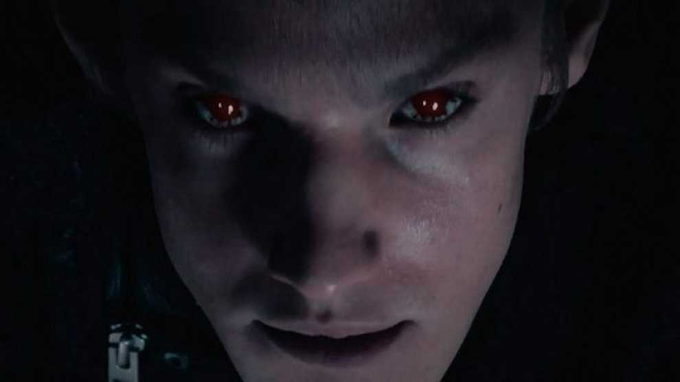       V    