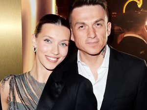 Регина Тодоренко бросила Влада Топалова в начале романа из-за его проблем с алкоголем